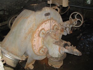 Expertise d'une pico-centrale hydroélectrique avec une retenue