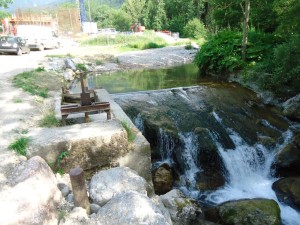Réhabilitation de turbines pour le pompage d'eau potable et la production d'électricité
