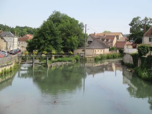 Installation d'une vis hydrodynamique sur un ouvrage de décharge