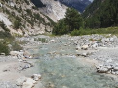 Mesure de débits de deux torrents de montagne dans les Alpes