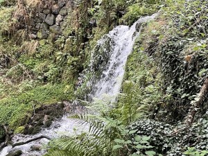 Microcentrale hydroélectrique sur une source Karstique