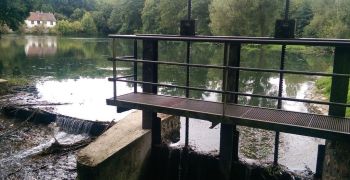 Equipement de deux barrages existants en zone urbaine avec une pico turbine