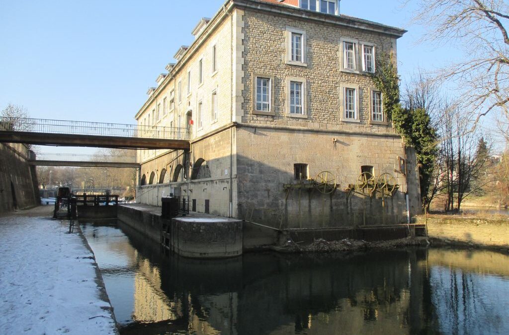 Réhabilitation d&rsquo;un moulin classé en zone sensible vis-à-vis des aspects paysagers