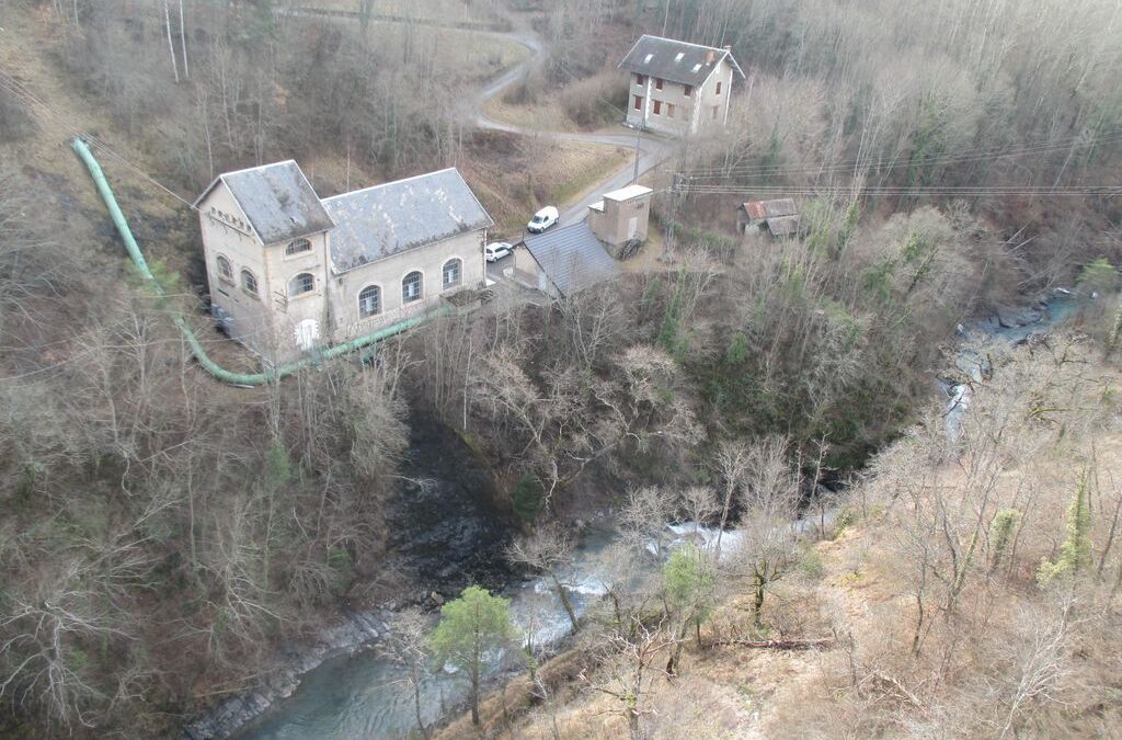 Turbinage de rejets d&rsquo;une centrale de haute chute