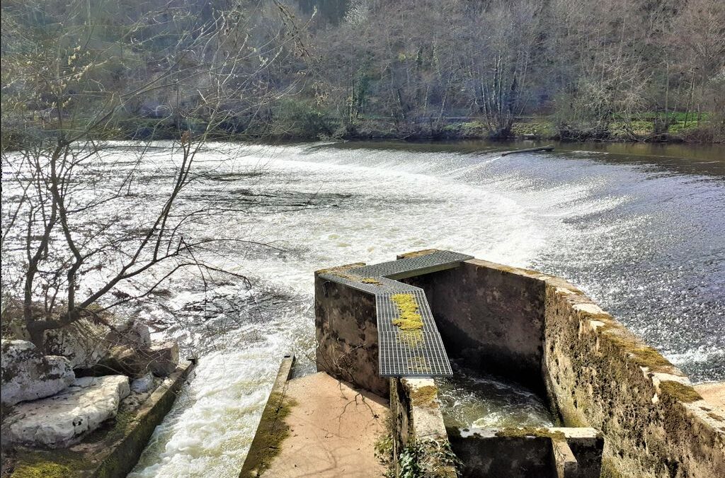 Equipement hydroélectrique d&rsquo;un seuil existant