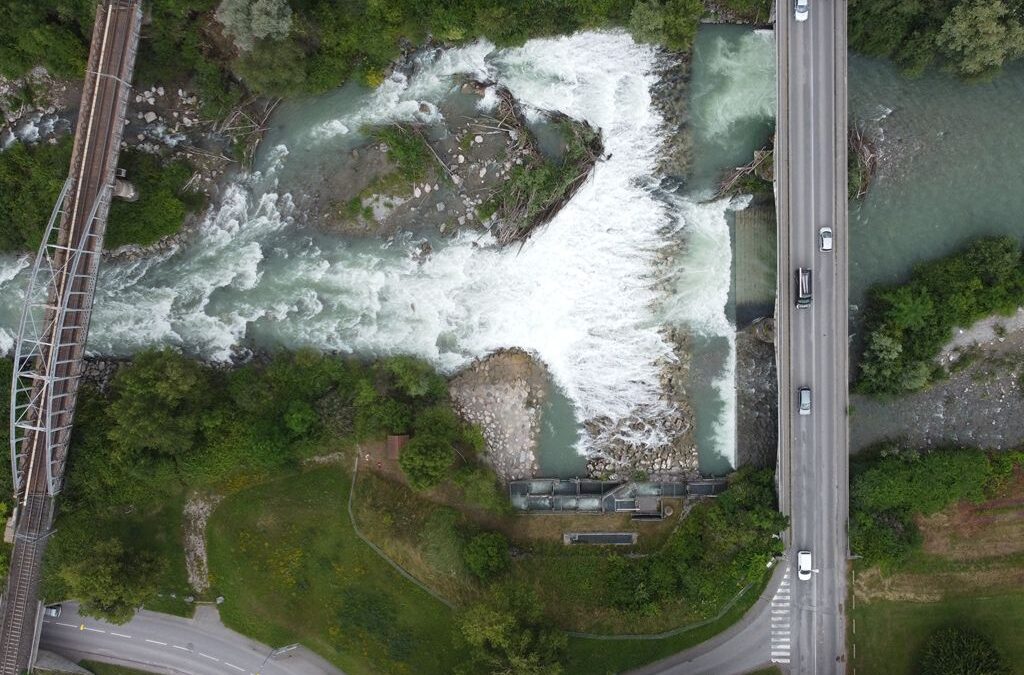 Maîtrise d&rsquo;œuvre complète d&rsquo;un nouveau projet de centrale sur un seuil existant