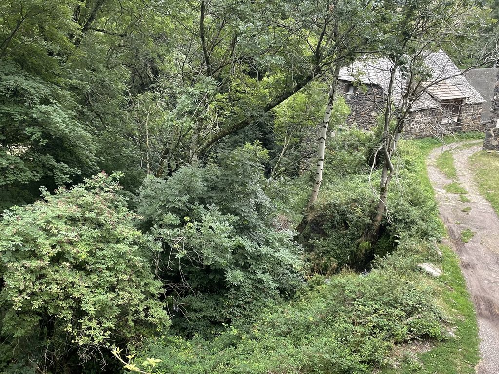 Microcentrale hydroélectrique sur une source Karstique